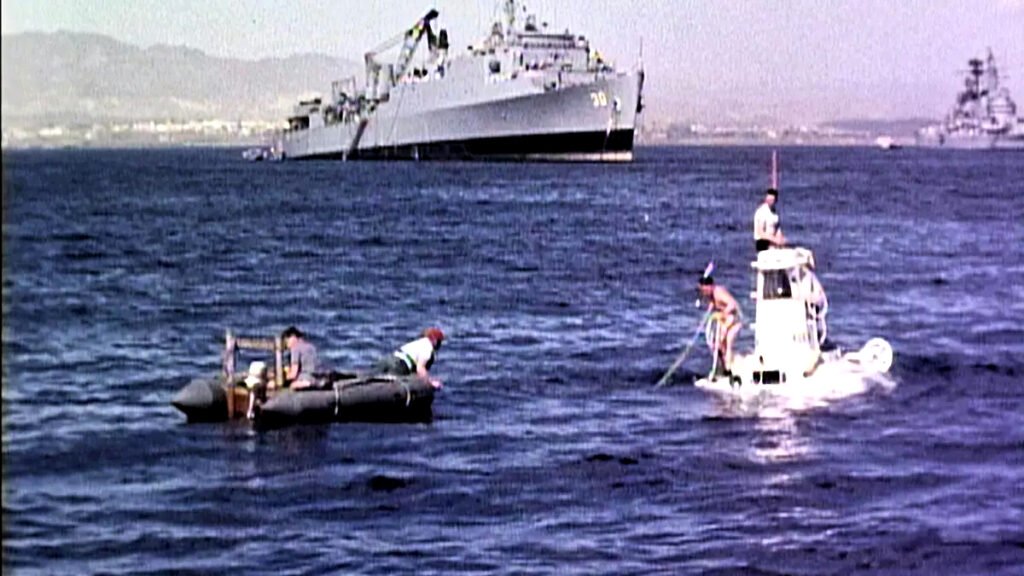 Actuación en alta mar en Palomares, Almería.