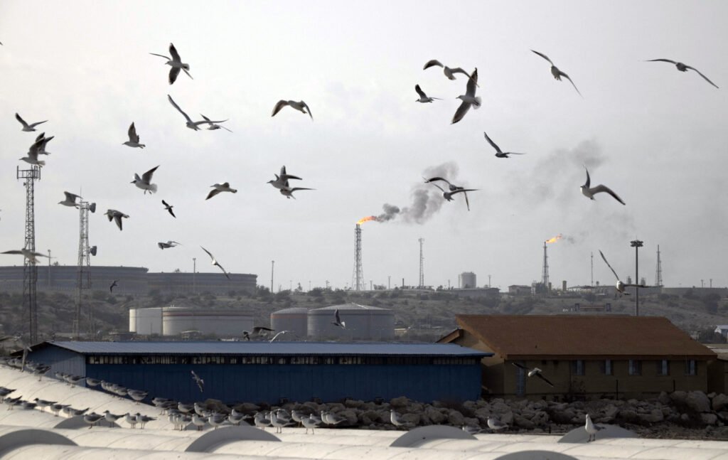 Instalaciones petroleras en la isla de Jarg, Irán.