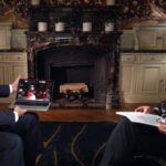 Scott Pelley durante la entrevista con el principe Reza Pahlavi.