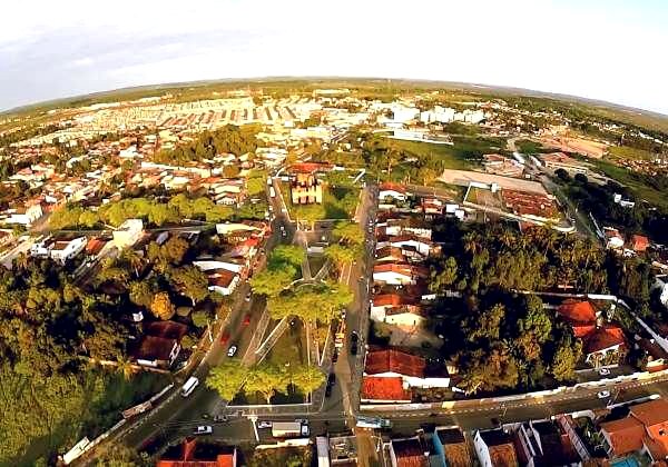 El Ministerio Público de Bahía recomienda suspender el cierre de escuelas rurales en Alagoinhas.