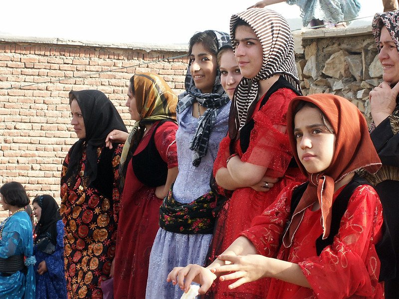 La brecha salarial de género en Irán.