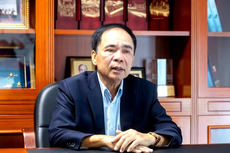 El Dr. Nguyen Quoc Thap, presidente de la Asociación de Petróleo de Vietnam y ex subdirector general de Petrovietnam.