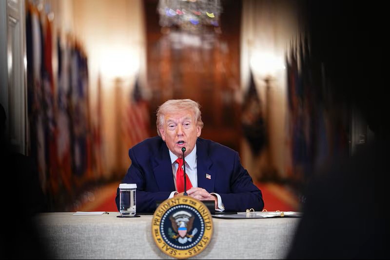 Trump dice que pidió a China retrasar la cumbre con Xi debido a la guerra en Irán.