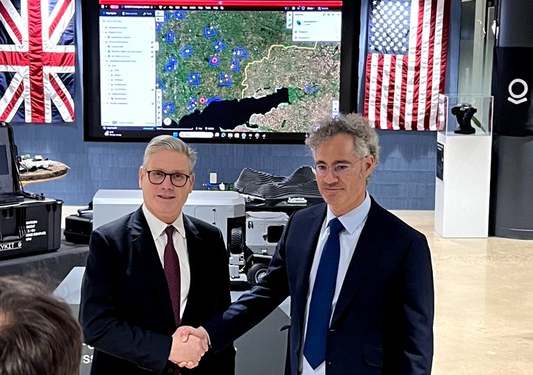 Keir Starmer y Alex Karp en las oficinas de Palantir en Washington D. C.