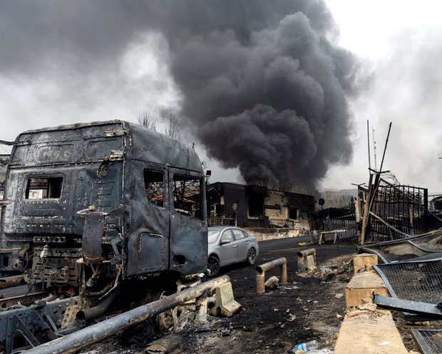 Vídeos con «cosas que explotan»: los resúmenes diarios que Trump recibe sobre la guerra de Irán