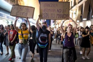 Manifestación en repulsa de la sentencia contra la Manada el 17 de abril de 2018 en Madrid.