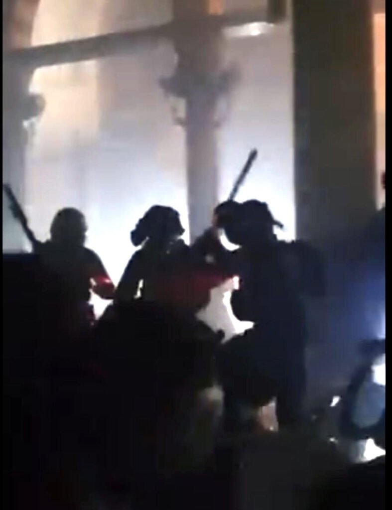 Ataque israelí en la mezquita Al Aqsa.