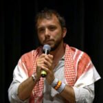 El activista brasileño Thiago Ávila.