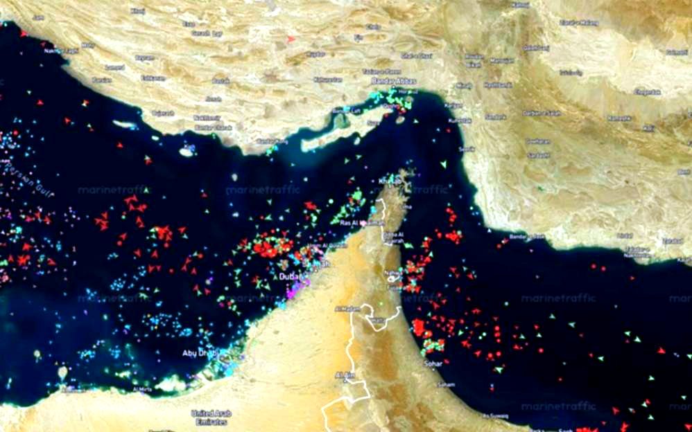 Irán vuelve a cerrar el Estrechp de Ormuz y crece la tensión en Oriente Medio.