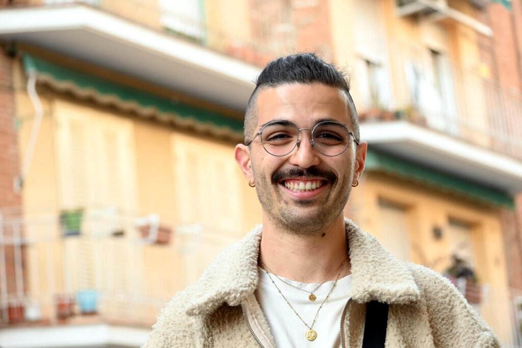 Javier Correa se estrena en narrativa con su novela 'No sé hablar del mar'.