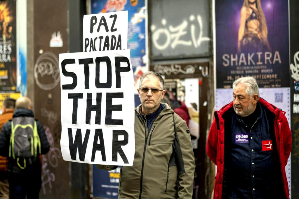 Las guerras y la erosión de la democracia pusieron en crisis la libertad de expresión artística en 2025.