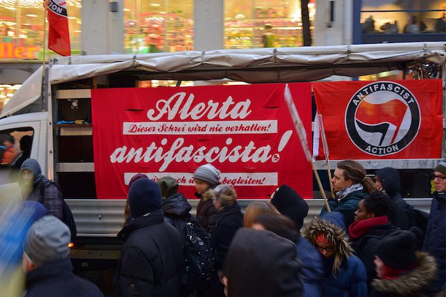 Llamamiento internacional para reforzar la acción antifascista y antiimperialista.