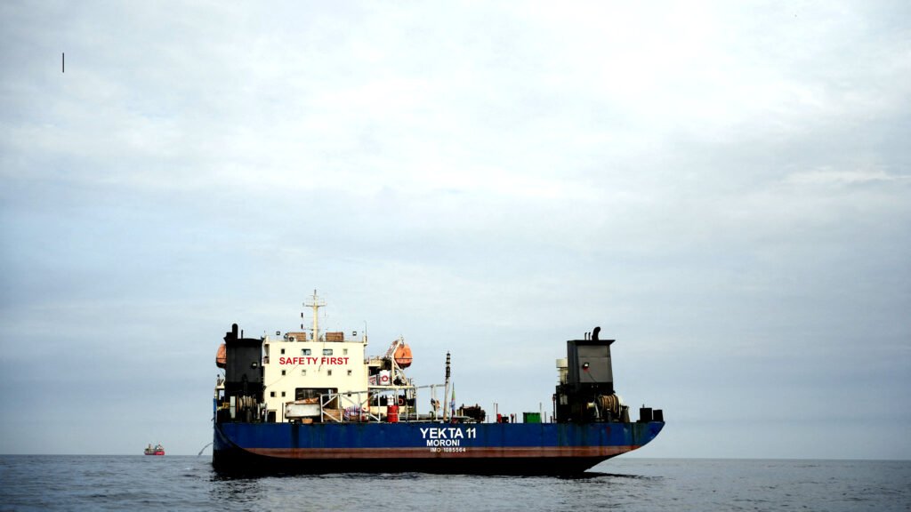 Un buque en el estrecho de Ormuz, en Omán.