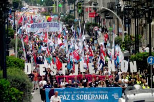 Cabecera de la manifestación convocada en Vigo. Fotografía de Miguel Núñez.