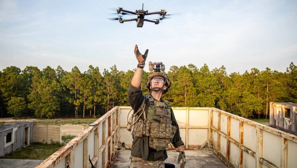 El Ejército está arrendando terrenos a empresas privadas para construir centros de datos que el servicio pueda utilizar para sus necesidades de inteligencia artificial y computación en la nube