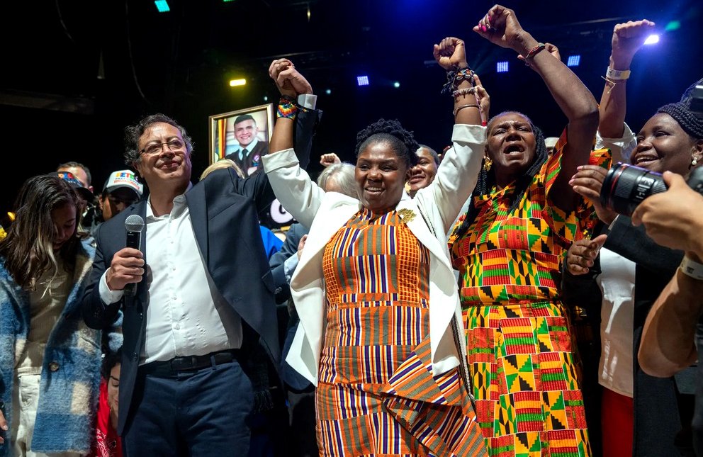 Gustavo Petro tomó posesión como presidente de Colombia al frente de un gobierno plural y de mayorías.