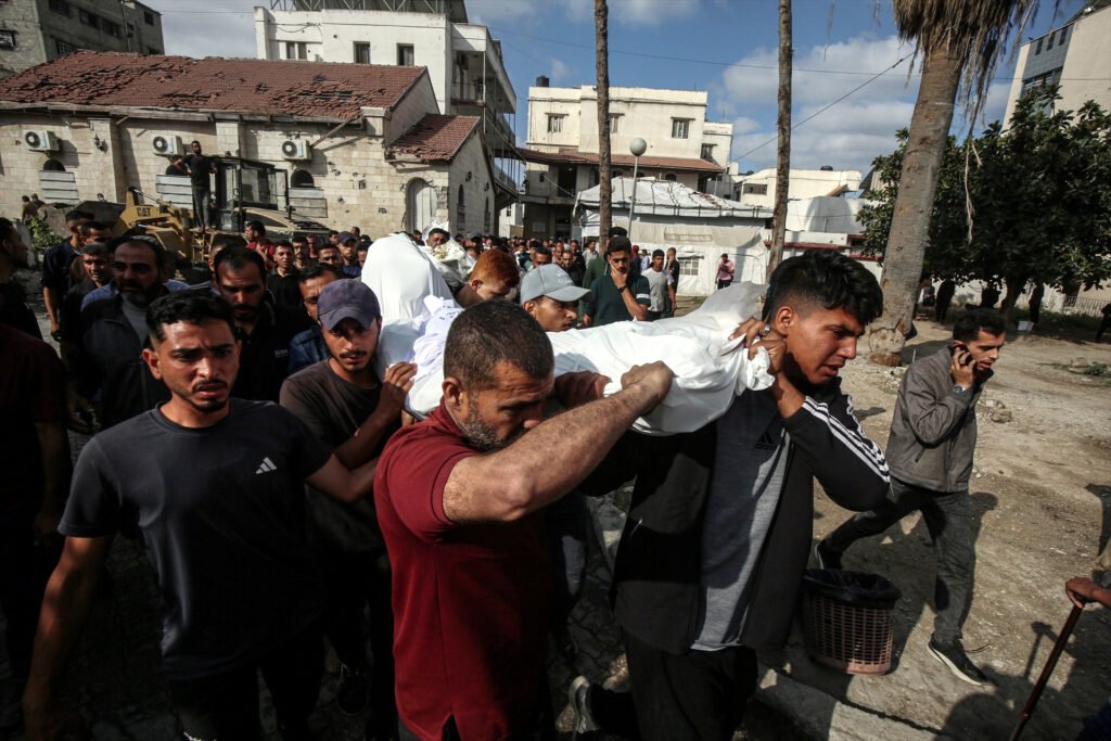Llamar 'guerra' a lo que sucede en Gaza sirve para encubrir un genocidio a la vista de todos.