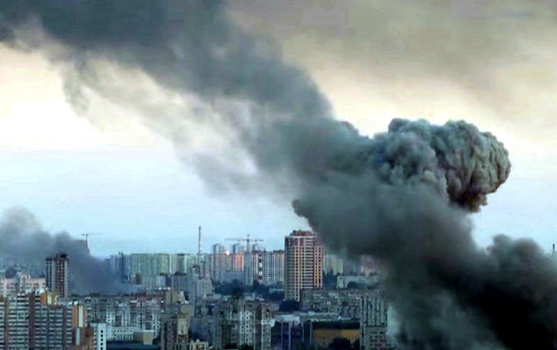 Rusia lanzó un ataque masivo con misiles y drones en Kiev durante la noche del 24 de mayo.