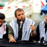 Saïf Abu Keshek y Thiago Ávila en la rueda de prensa en Barcelona previa a la salida de la Flotilla.