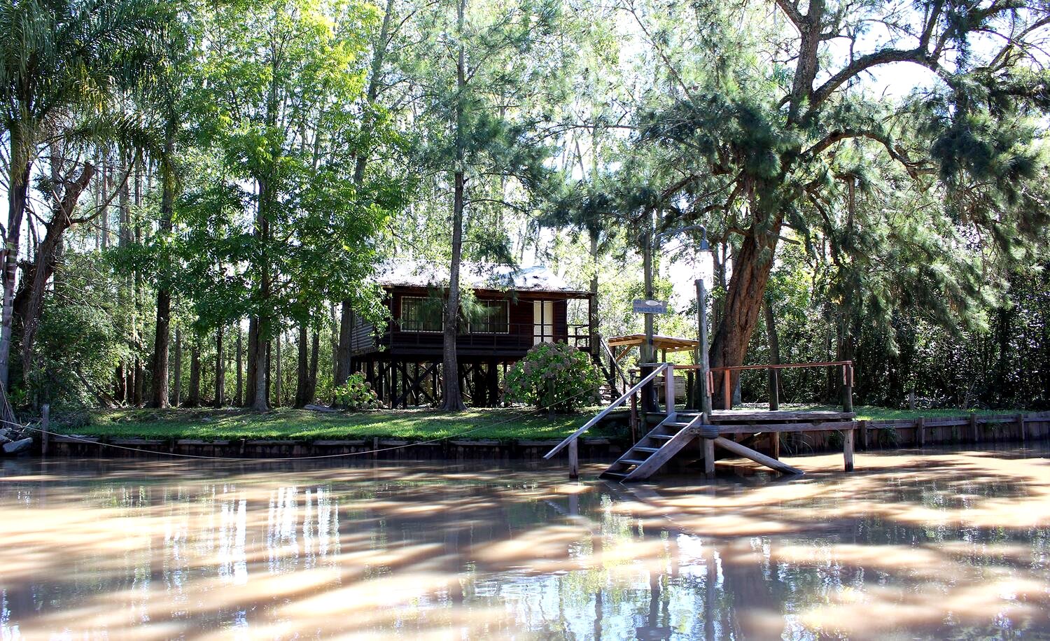La privatización del río Paraná amenaza los ecosistemas y el abastecimiento de agua en Argentina