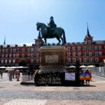 Concentración periódica de Mujeres de Negro en Madrid los últimos domingos de mes en la Plaza Mayor (29 junio 2025).