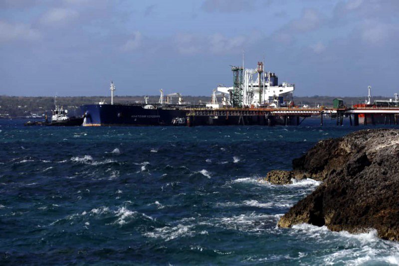 El buque Anatoly Kolodkin, a su llegada a la costa de Matanzas, Cuba, el pasado 31 de marzo.