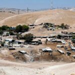 Khan al Ahmar es una comunidad beduina palestina situada al este de Jerusalén, en la Cisjordania ocupada.