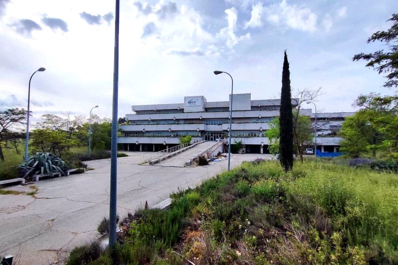 La Cantueña, espacio convertido en un macrocentro de acogida para menores a las afueras de Fuenlabrada, Madrid.