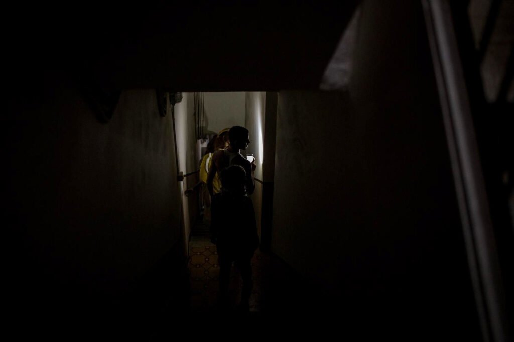 Las ocupaciones ilegales de inmuebles donde viven jóvenes migrados son uno de los objetivos de las patrullas de Mataró.