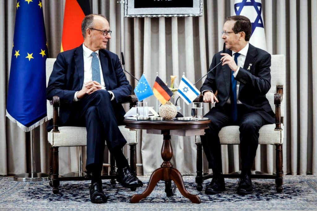 Merz y Herzog durante el encuentro mantenido el 6 de diciembre en Israel.