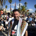 Saif Abu Keshek, uno de los organizadores de la Flotilla Global Sumud, fue torturado durante su captura por parte de Israel.