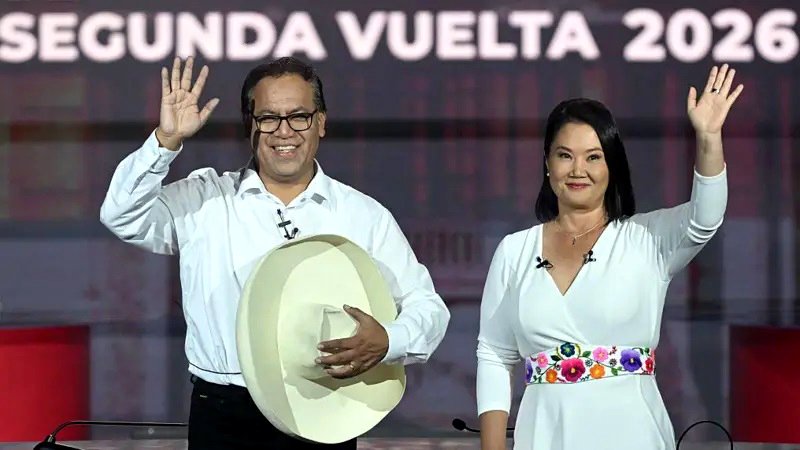 Segunda vuelta presidencial hoy en Perú: Fujimori contra Sánchez
