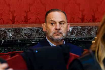 Si hay que acostumbrarse a la corrupción, esperémonos lo peor.