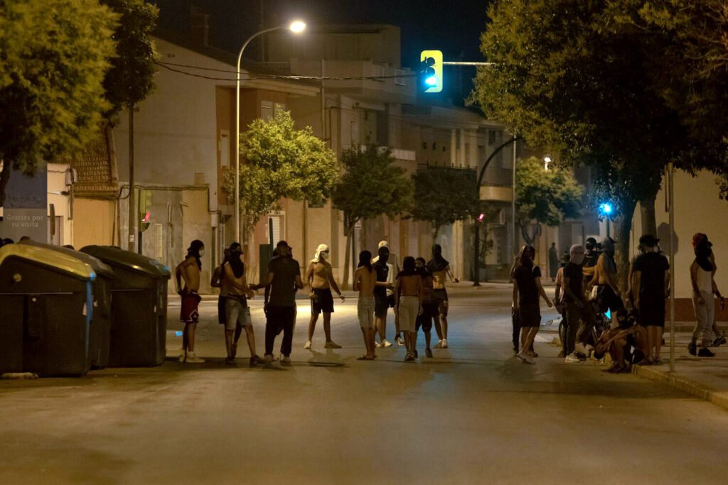 Disturbios racistas en Torre Pacheco. Fotografía: Loyola Pérez de Villegas Muñiz.