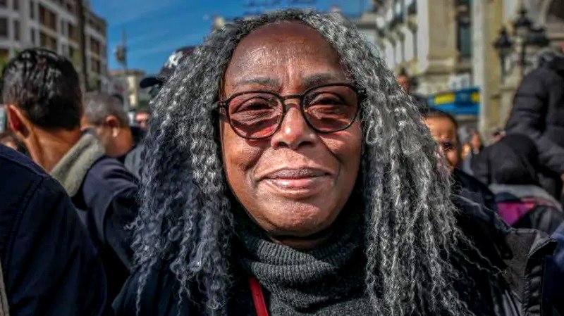 Un tribunal tunecino ha condenado a la activista de derechos humanos Saadia Mosbah a ocho años de prisión y le ha impuesto una multa de 26.000 libras esterlinas (35.000 dólares).