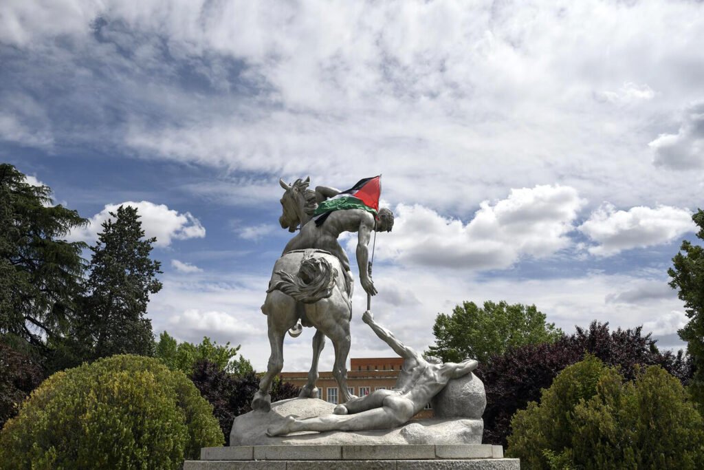 ¿invierte tu universidad en Israel?