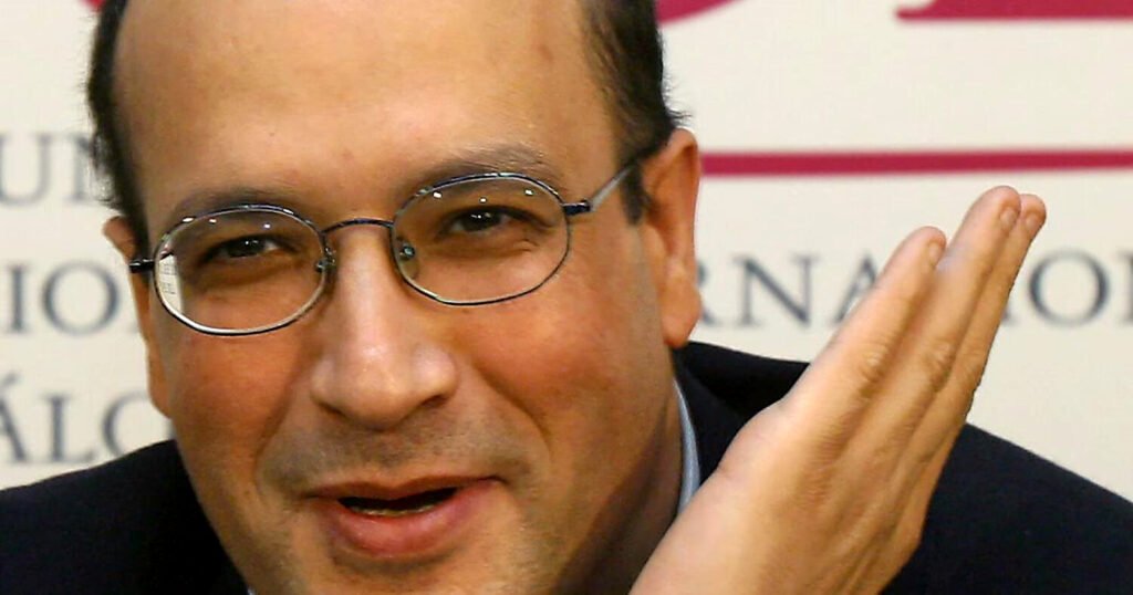 Ali Lmrabet en 2004, tras salir de la cárcel en Marruecos.