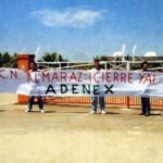 '¡CIERRE YA!', pancarta de ADENEX en una repulsa hacia la central que pervive con el paso de los años.