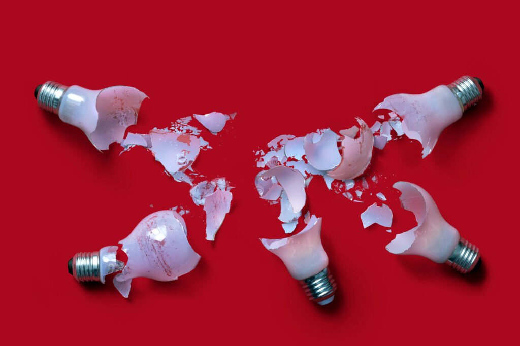EE. UU. retira su apoyo a los medios de comunicación globales.