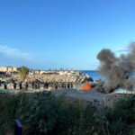 Manifestantes ceutíes incendian chabolas de migrantes.