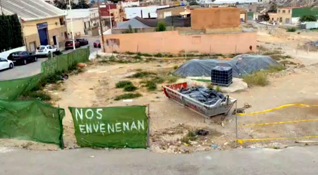 Niveles muy altos de plomo y otros metales pesados en Los Mateos, Cartagena.