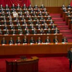 Xi Jinping en su discurso de apertura del XX Congreso Nacional del PCCh.