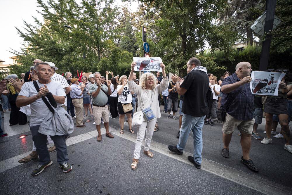Concentraciones por el desahucio de Maricarmen Abascal en Andalucía. Fotografía de Jaime Cinca.