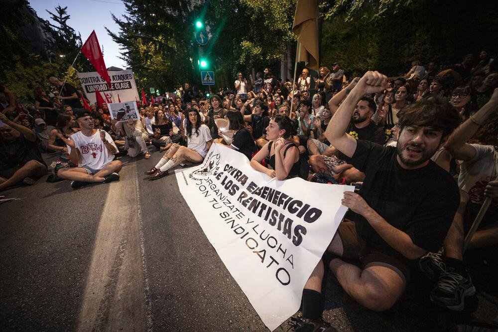 Concentraciones por el desahucio de Maricarmen Abascal en Andalucía. Fotografía de Jaime Cinca.