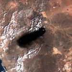 Arabia Saudí cierra el oleoducto Este-Oeste, la principal ruta alternativa a Ormuz, tras los ataques de varios drones procedentes de Irak.