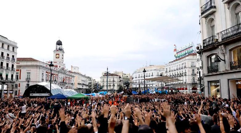 La asamblea de Sol pide una huelga general por la vivienda: 'Esto ya va más allá de Maricarmen o un decreto'.