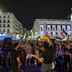 Concierto de apoyo a la acampada de vivienda de la Puerta del Sol el 27 de septiembre. Fotografía de Álvaro Minguito.