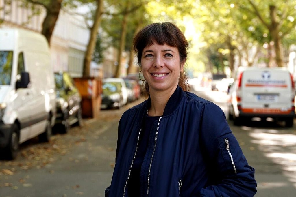 Elif Eralp, política alemana perteneciente a Die Linke y vicepresidenta del grupo parlamentario. En septiembre de 2025 fue designada candidata principal de Die Linke para las elecciones a la Cámara de Diputados de Berlín de 2026.