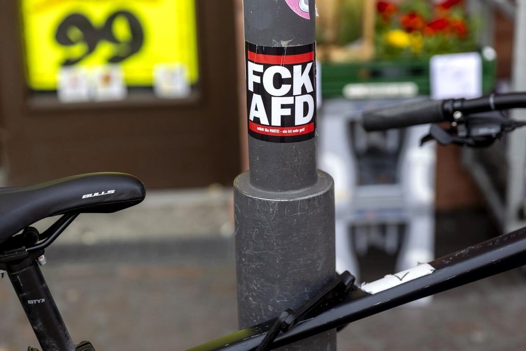 Pegatina contra la AFD en Heidelberg, Alemania.
