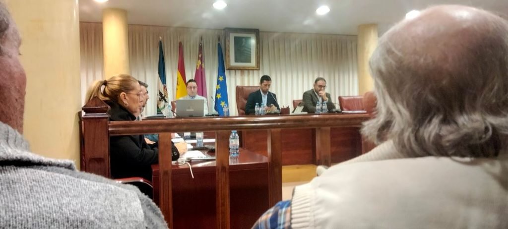 Tribunal municipal 'sumarísimo' contra el Hijo Predilecto.